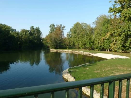 Baignade de Vindelle - La plage - Vindelle, Charente, Nouvelle-Aquitaine, France.