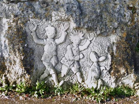 Bas-relief de Zig, Puce et Alfred - Angoulême, Charente, Nouvelle-Aquitaine, France.