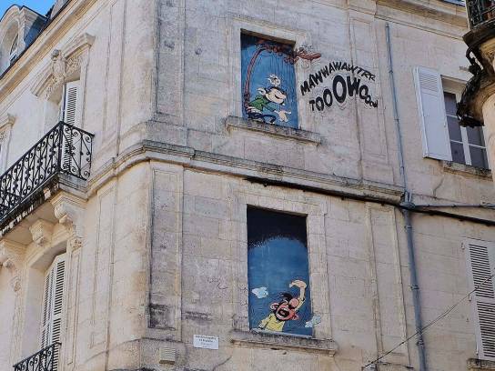 Mur peint "Gaston et Prunelle" - Angoulême, Charente, Nouvelle-Aquitaine, France.