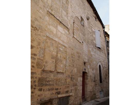 Hôtel Mousnier-Longpré : côté rue de l'Évêché - Angoulême, Charente, Nouvelle-Aquitaine, France.