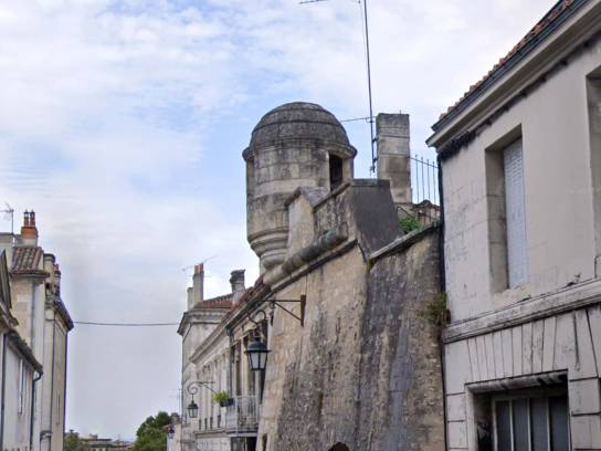 Échauguette de l'ancienne enceinte d'Épernon, rue de Bélat - Angoulême, Charente, Nouvelle-Aquitaine, France.