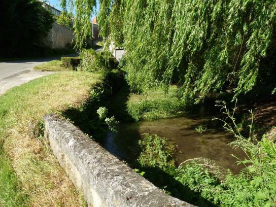 La Charreau au hameau de l'Andole - Torsac, Charente, Nouvelle-Aquitaine, France.