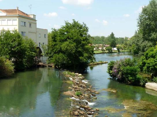 La Touvre au Gond-Pontouvre, Charente, Nouvelle-Aquitaine, France.