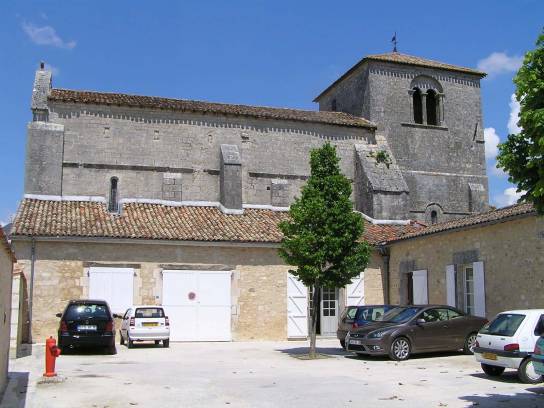 Église Notre-Dame - Fléac, Charente, Nouvelle-Aquitaine, France.
