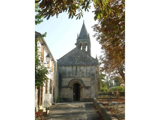 Église Notre-Dame : ensemble ouest - Trois-Palis, Charente, Nouvelle-Aquitaine, France.