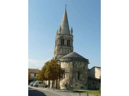 Église Saint-Cybard - Roullet-Saint-Estèphe, Charente, Nouvelle-Aquitaine, France.