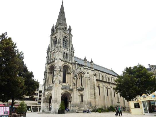 Église Saint-Martial : vue du sud-ouest - Angoulême, Charente, Nouvelle-Aquitaine, France.
