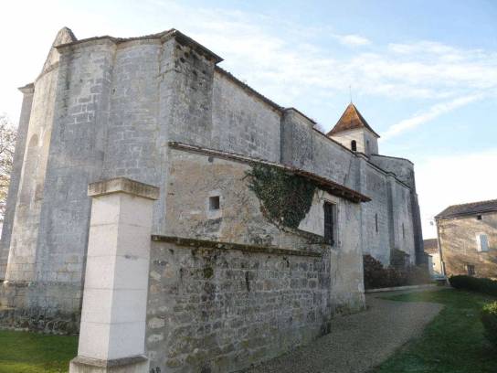 L'église Saint-Pierre-aux-Liens - Garat, Charente, Nouvelle-Aquitaine, France.