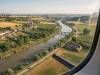 Survol de la Charente en hélicoptère - Illustration générée par IA
