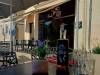 StradaPizza - Façade et terrasse de la boutique - La Couronne, Charente, Nouvelle-Aquitaine, France.